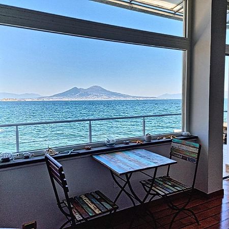 La Casa Sull' Acqua Apartment เนเปิลส์ ภายนอก รูปภาพ