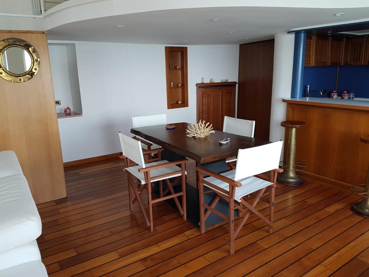La Casa Sull' Acqua Apartment เนเปิลส์ ภายนอก รูปภาพ